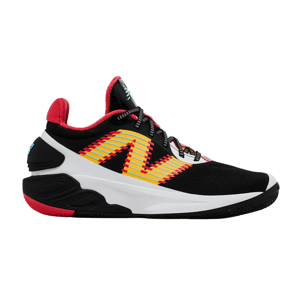 Кроссовки New Balance Two WXY V5 'Black Blast Red'