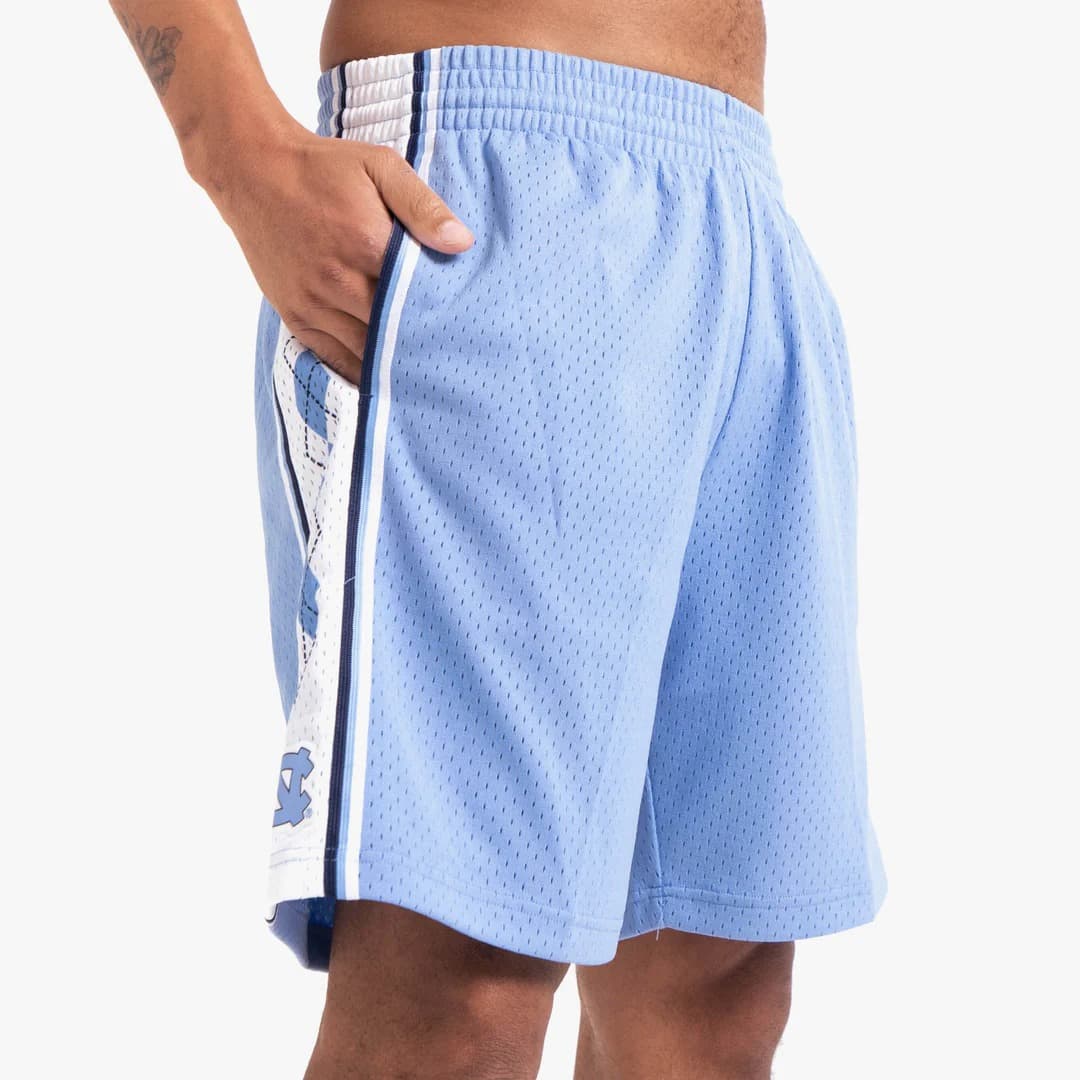 Спортивные шорты Mitchell & Ness North Carolina Tar Heels 2008-09 Hardwood Classics Throwback Swingman NCAA Shorts