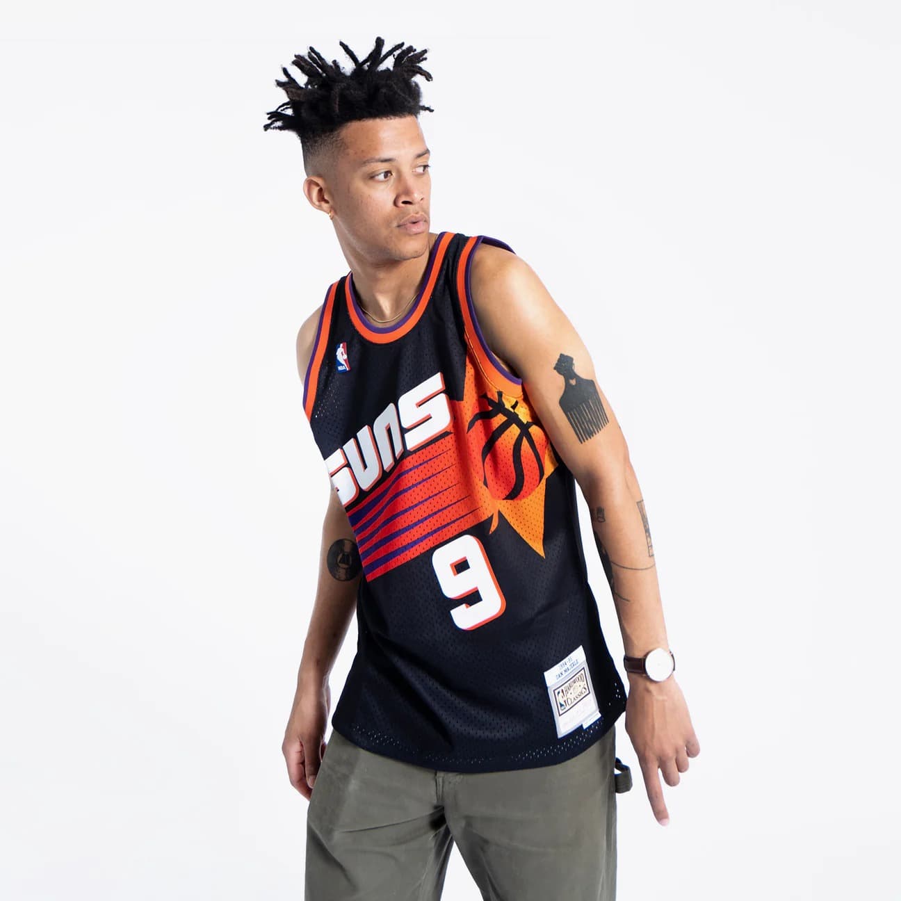 Баскетбольная джерси 1994-95 Phoenix Suns Dan Majerle #9 Swingman Hardwood Classics Black Jersey