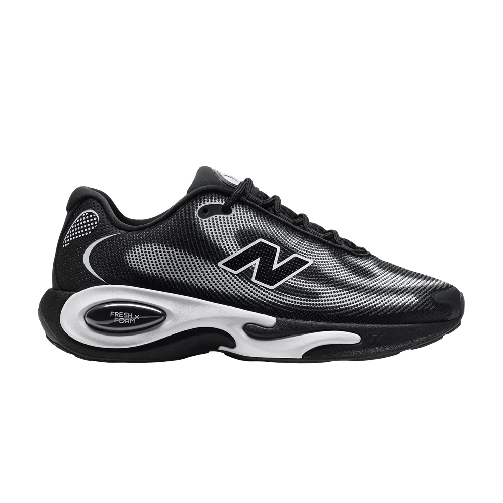 Кроссовки Klutch Athletics x New Balance AC Runner 'Black White'