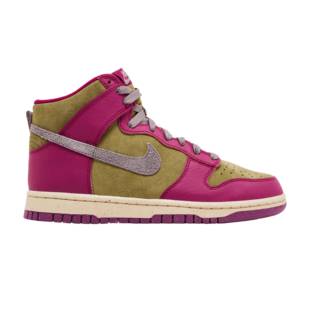 Кроссовки Nike Wmns Dunk High 'Dynamic Berry'