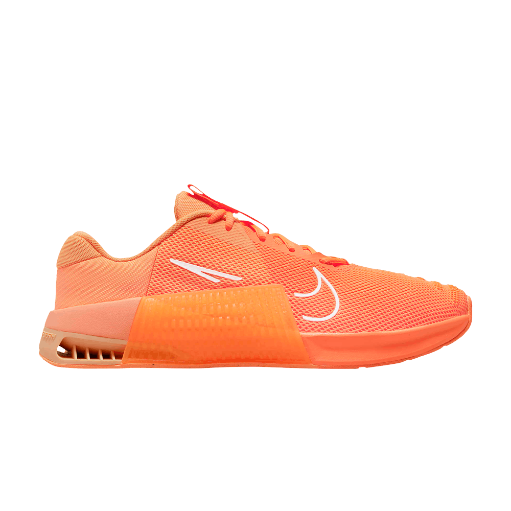 Кроссовки Nike Metcon 9 AMP 'Atomic Orange'