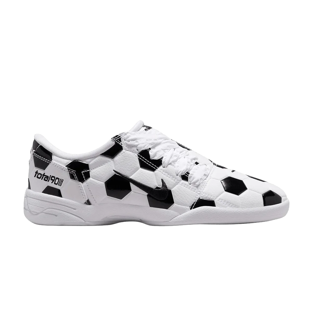 Кроссовки Nike Wmns Total 90 'Soccer Ball White Black'