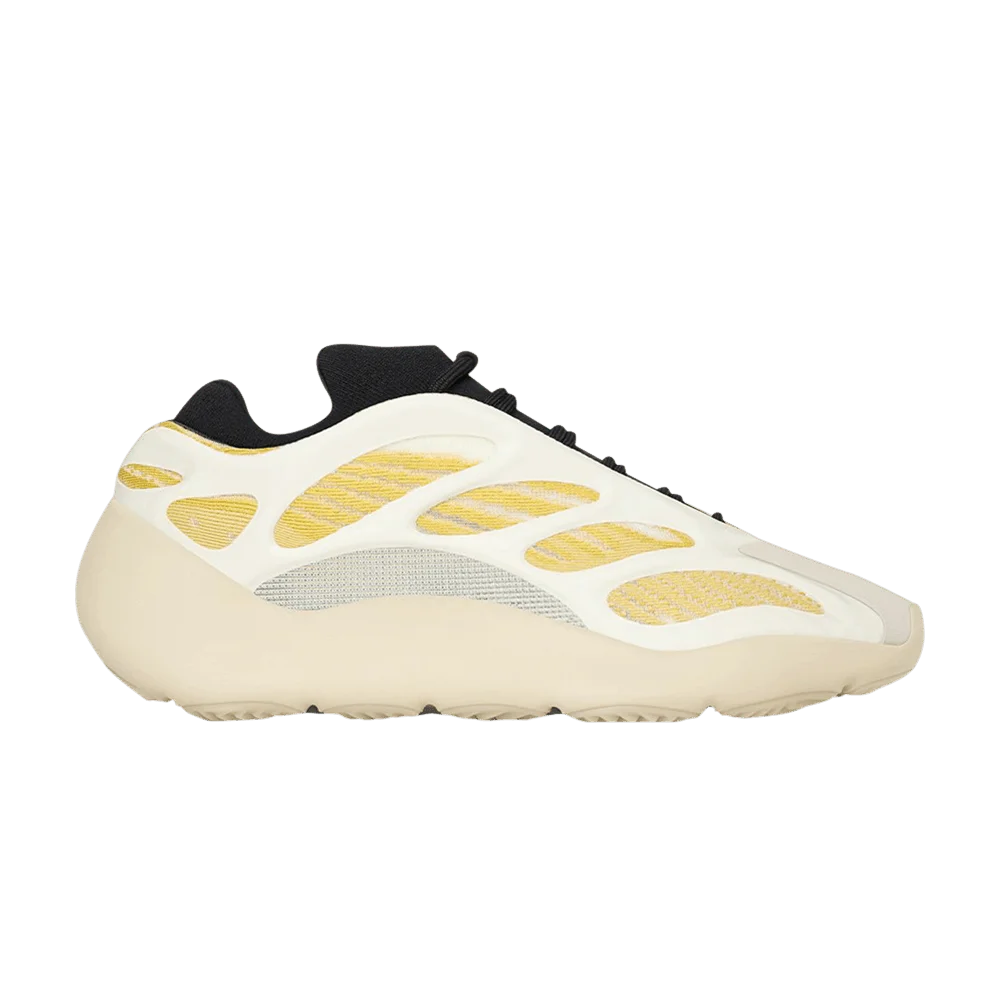 Кроссовки adidas Yeezy 700 V3 'Safflower' 2024