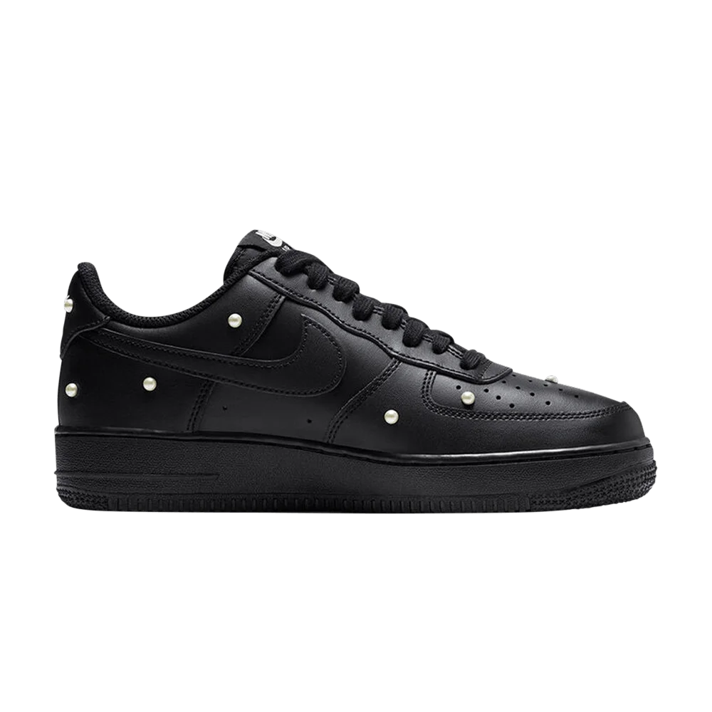 Кроссовки Nike Wmns Air Force 1 '07 SE 'Black Metallic'