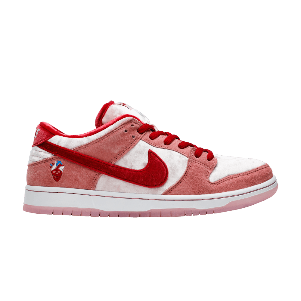 Кроссовки StrangeLove x Nike Dunk Low SB 'Valentine's Day' Special Box