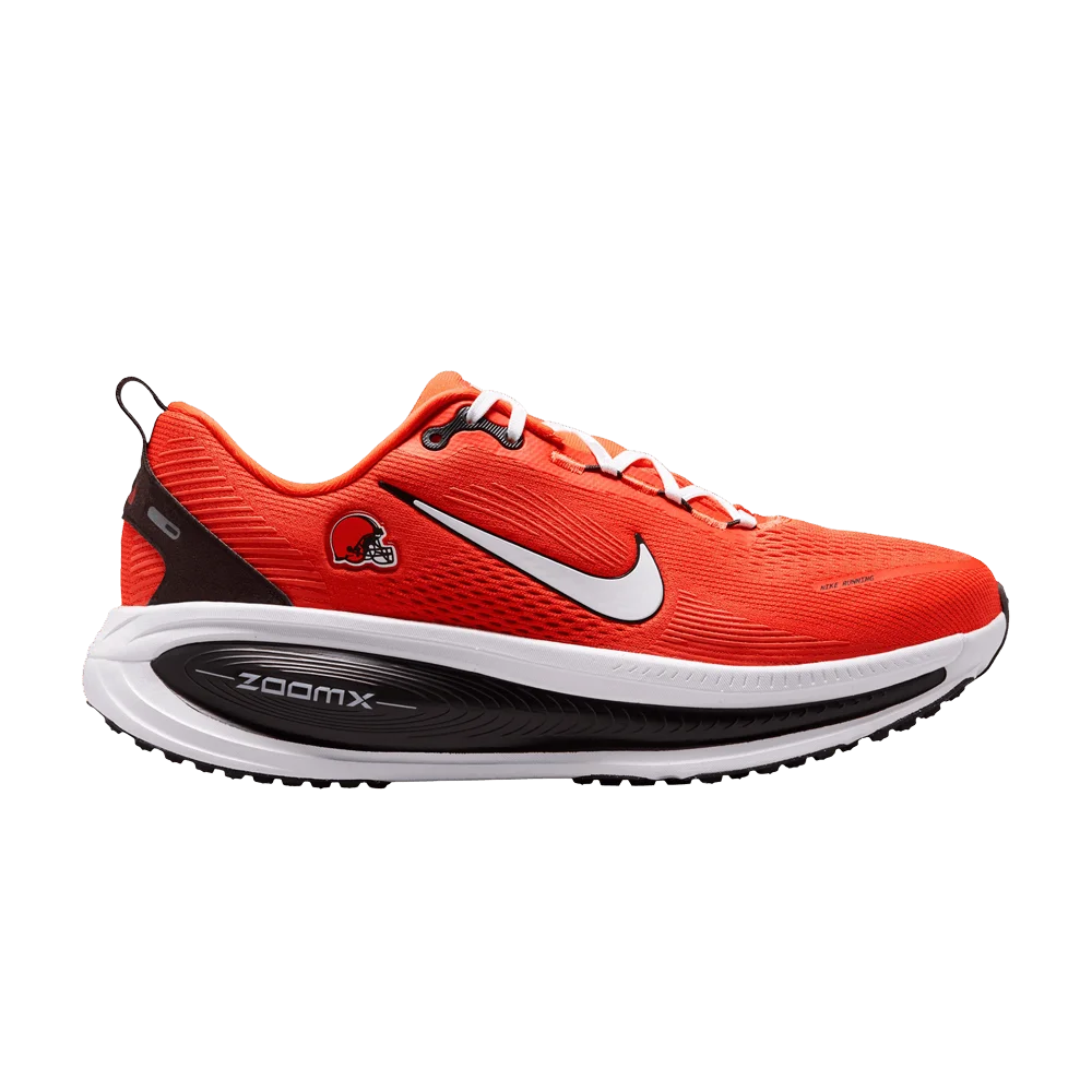 Кроссовки NFL x Nike Vomero 18 'Cleveland Browns'