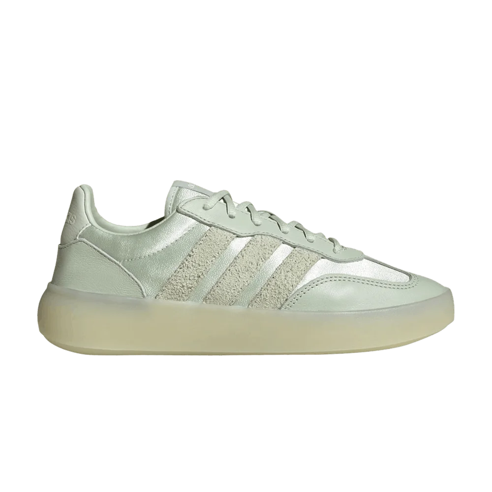 Кроссовки adidas Wmns Barreda Decode 'Linen Green'