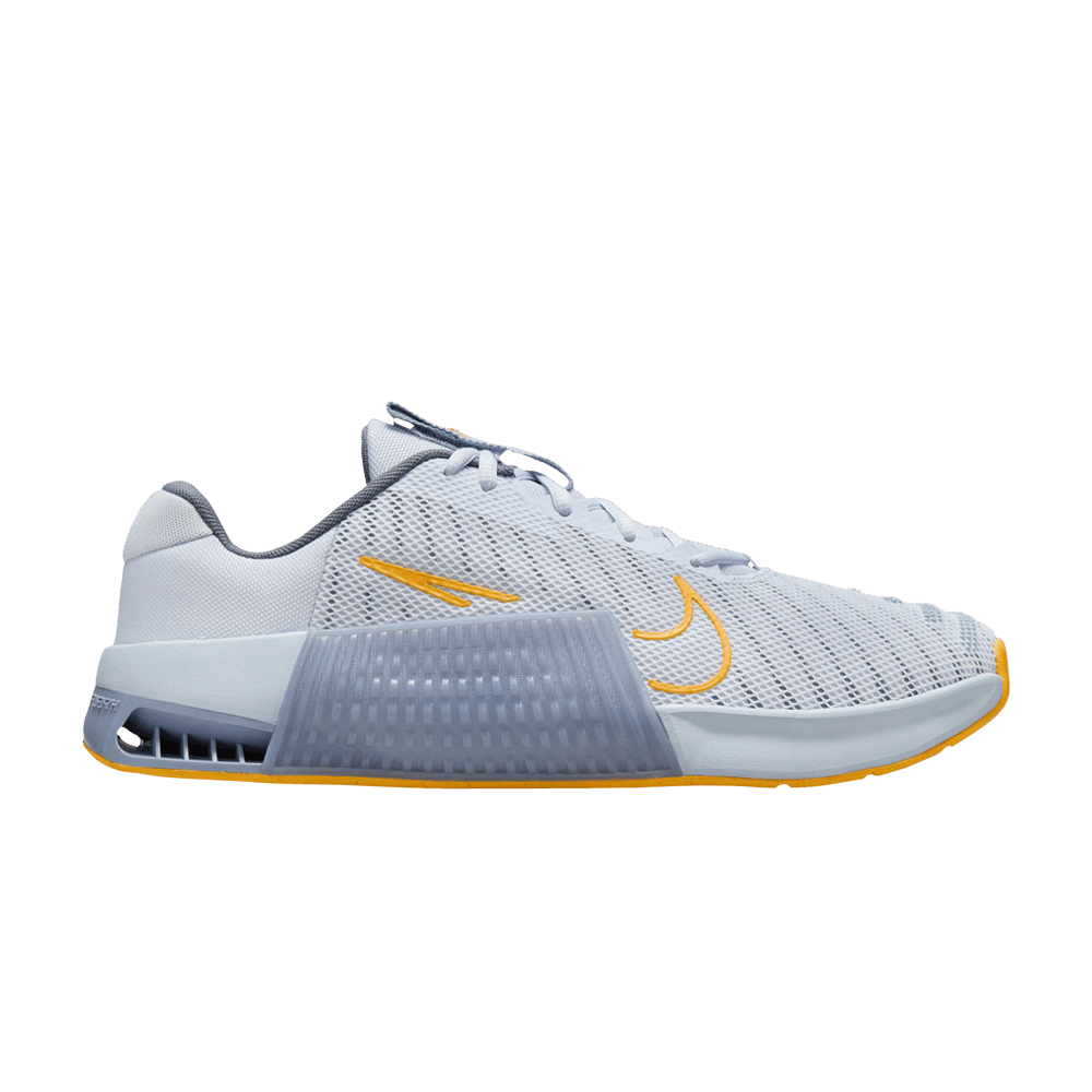Кроссовки Nike Metcon 9 'Football Grey Sundial'