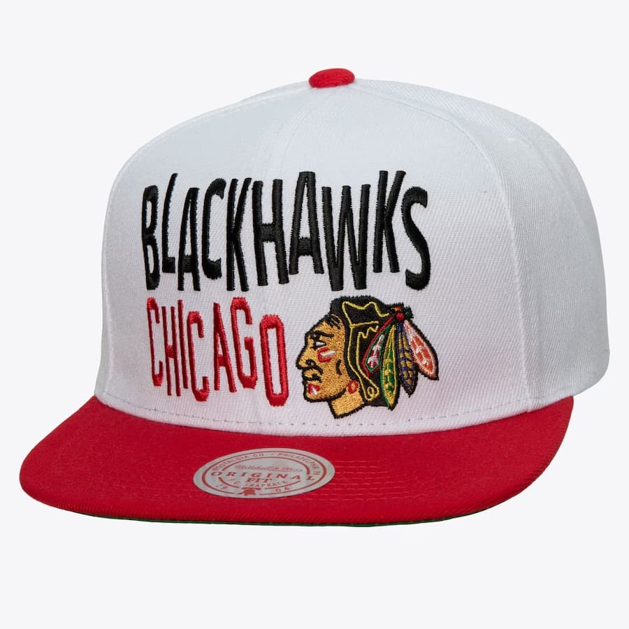 Бейсболка Mitchell & Ness White Chicago Blackhawks Toss Up Snapback Hat