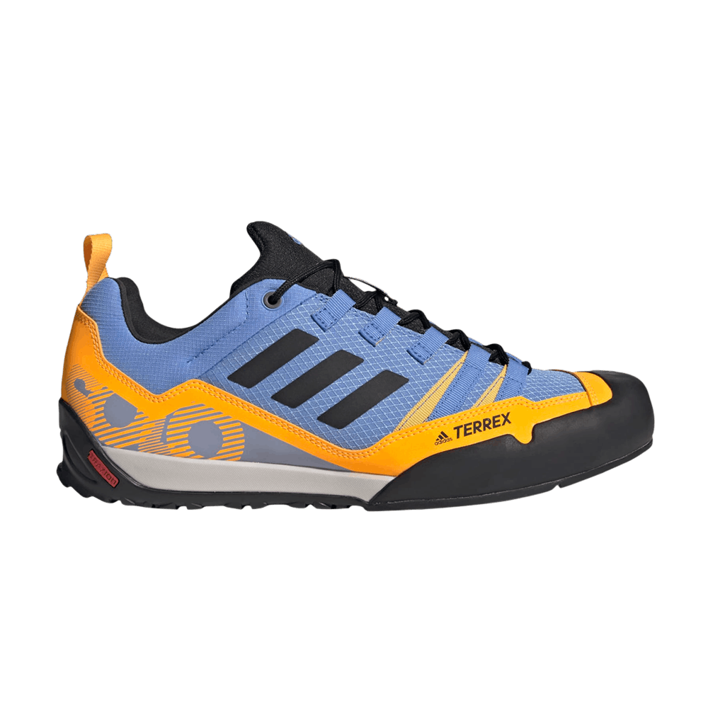 Кроссовки Adidas Terrex Swift Solo Approach 'Blue Fusion Solar Gold'