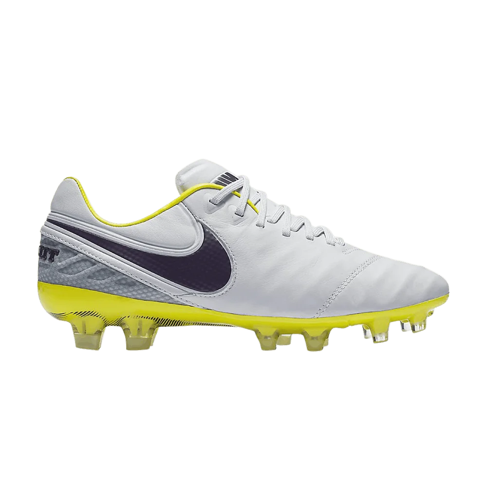 Кроссовки Nike Wmns Tiempo Legend 6 FG 'Pure Platinum Electrolime'