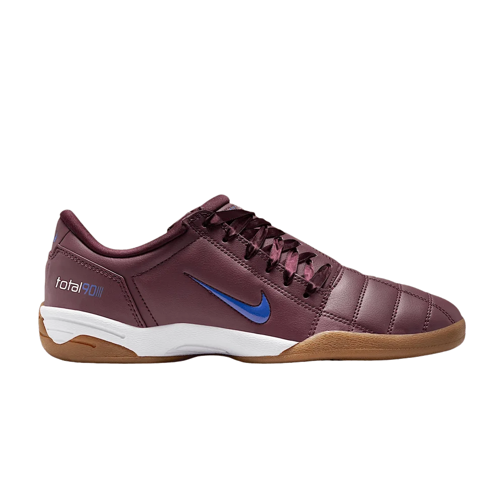 Кроссовки Nike Wmns Total 90 'Burgundy Crush White'