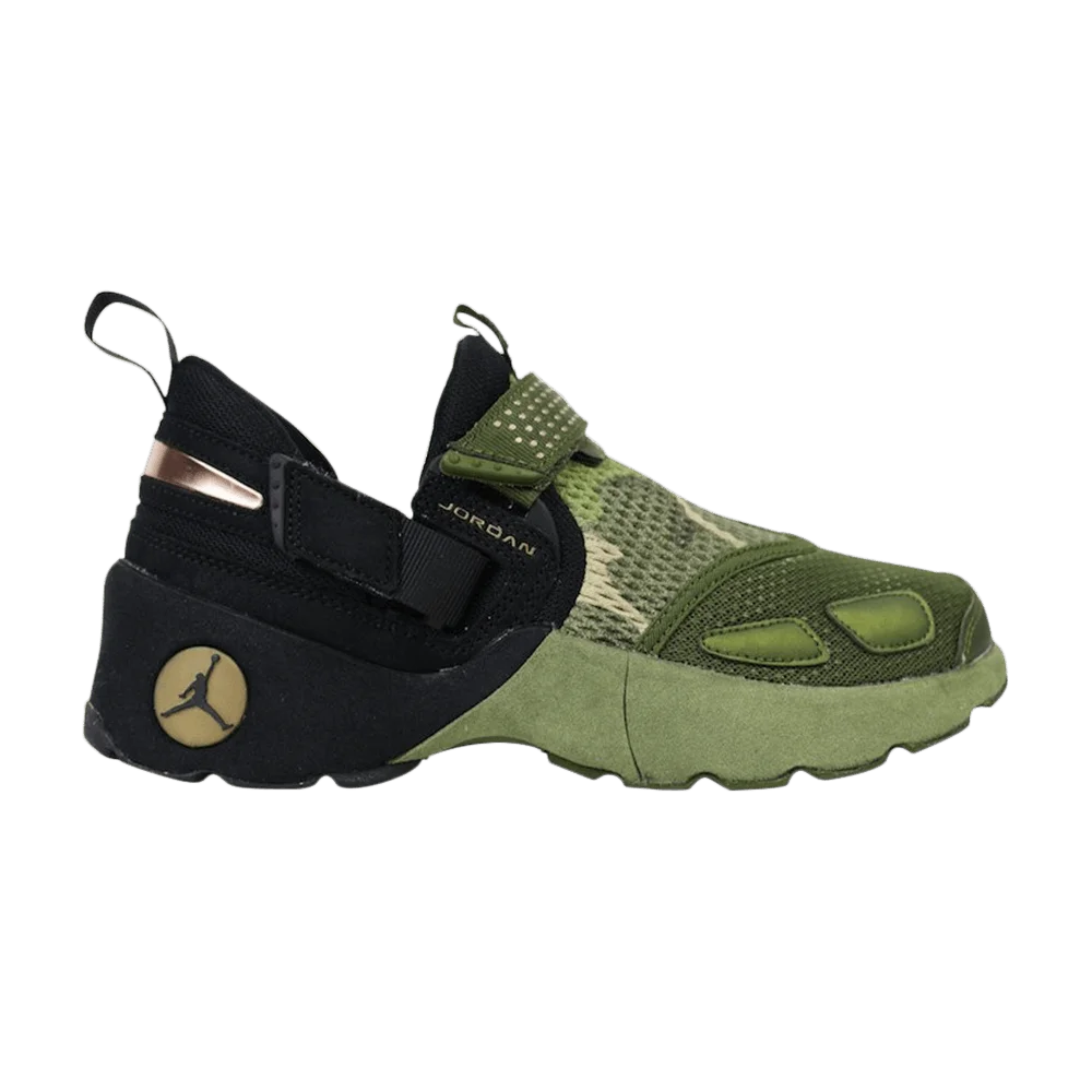 Кроссовки Air Jordan Trunner LX GS 'Camo'