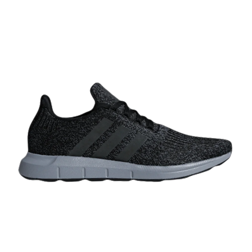 Кроссовки Adidas Swift Run 'Black Grey'