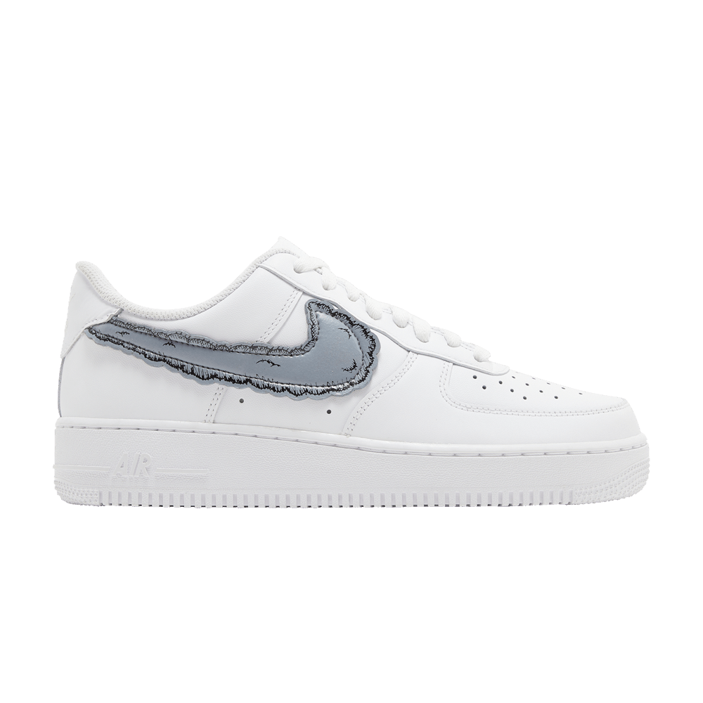 Кроссовки KAWS x Sky High Farm Workwear x Nike Air Force 1 'White'