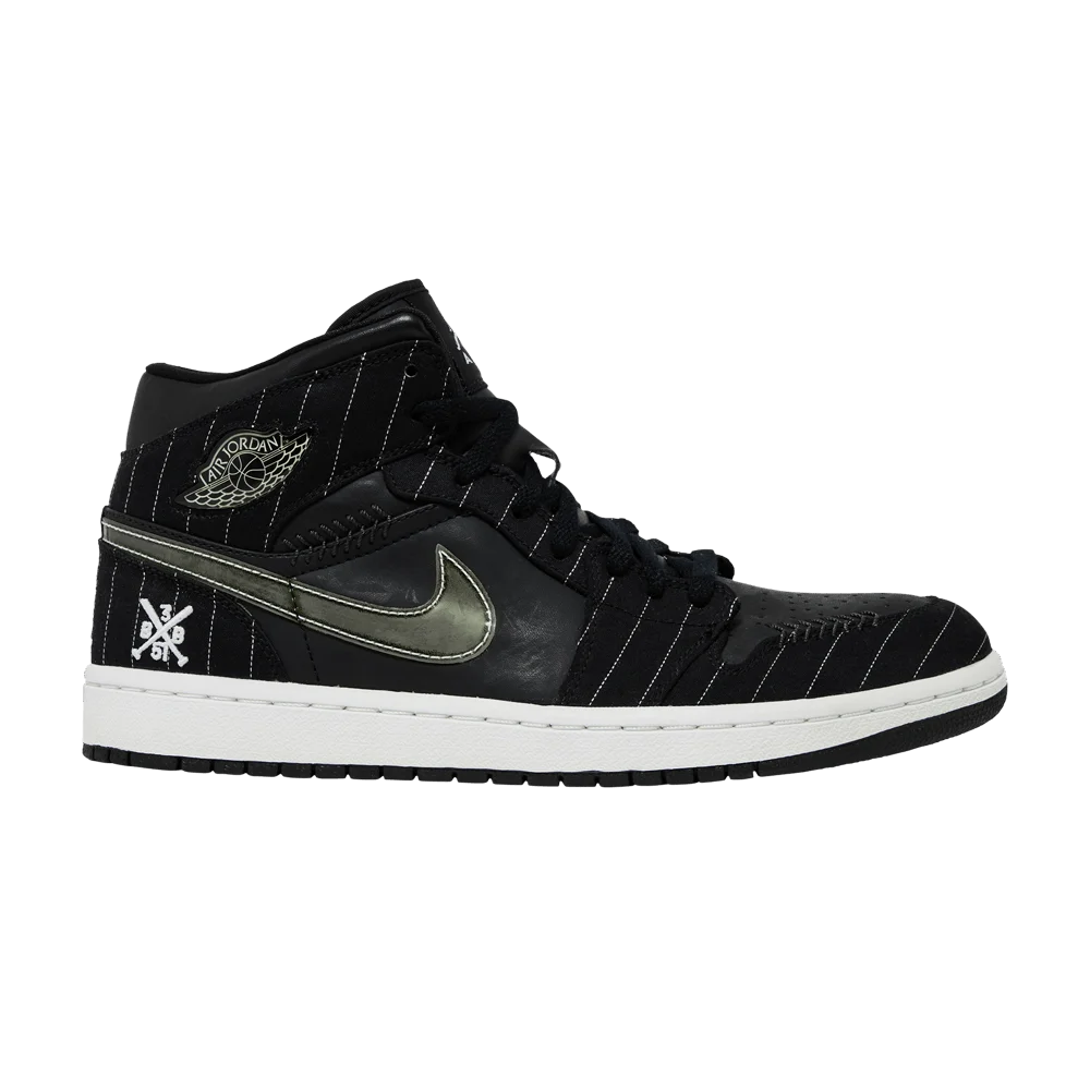 Кроссовки Air Jordan 1 Retro 'Barons - Away'