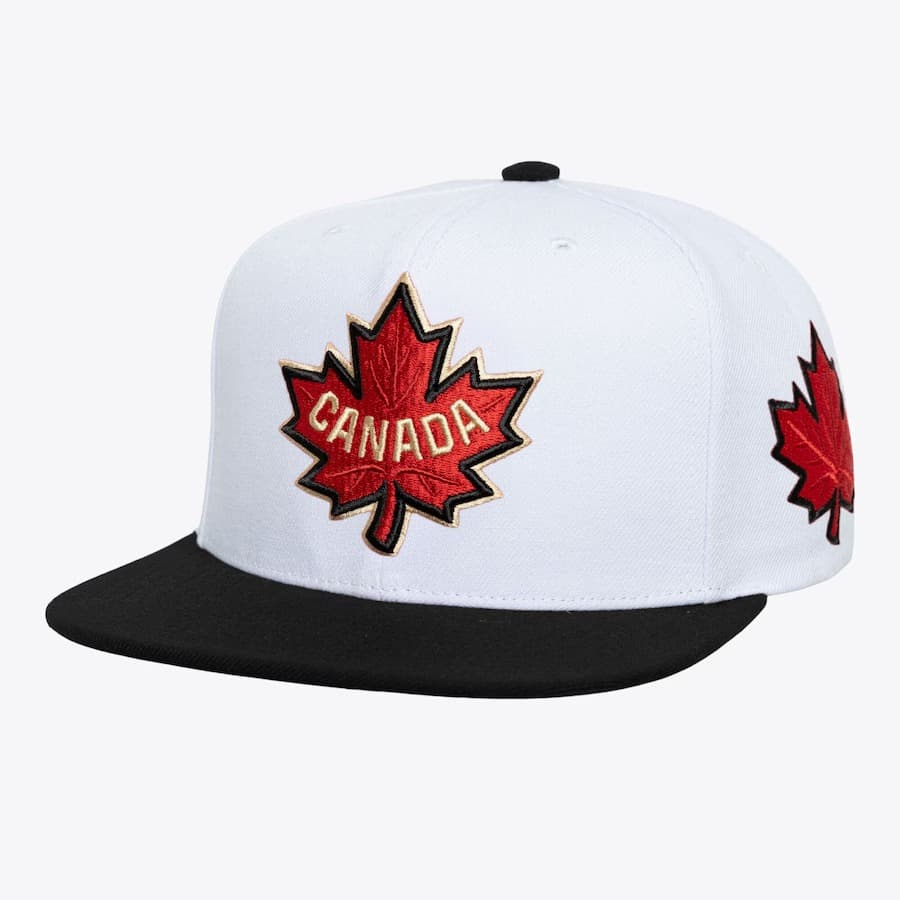 Бейсболка Mitchell & Ness White Canada 2025 4 Nations Face-Off Snapback Hat
