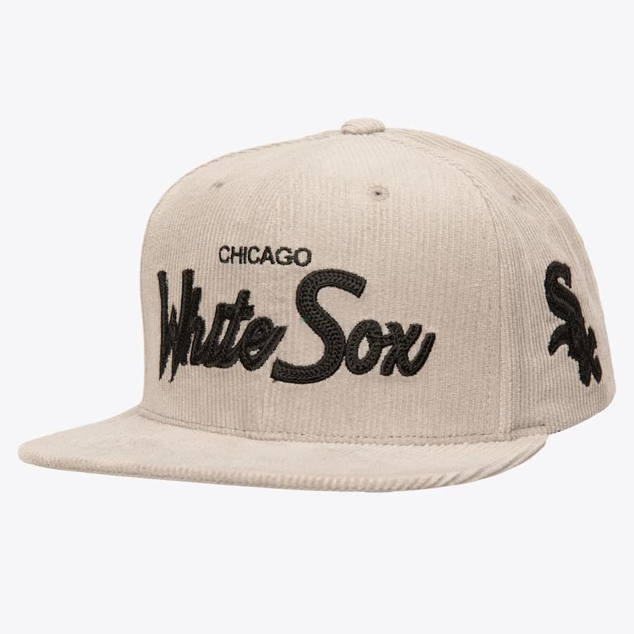 Бейсболка Mitchell & Ness Cream Chicago White Sox Corduroy Snapback Hat