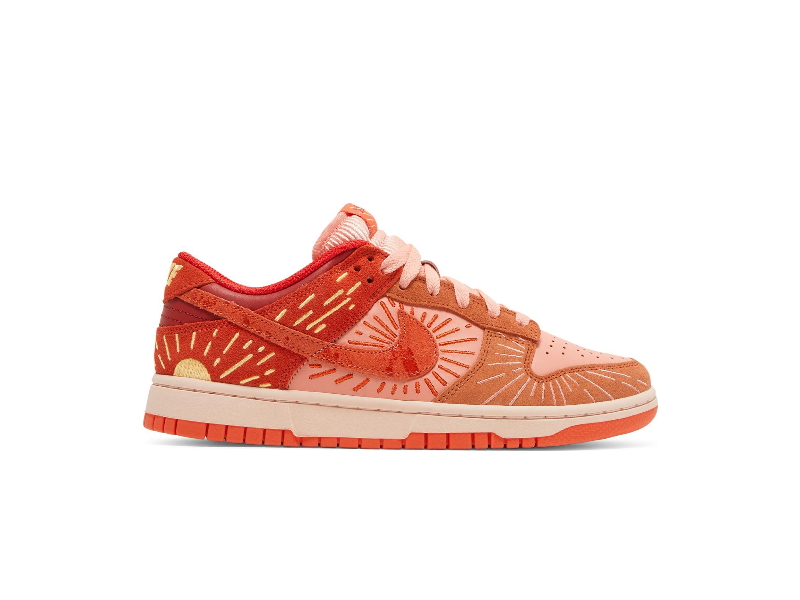 Кроссовки Nike Wmns Dunk Low 'Winter Solstice'