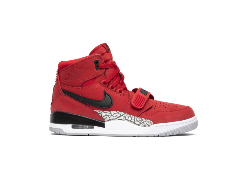 Кроссовки Air Jordan Legacy 312 'Toro'