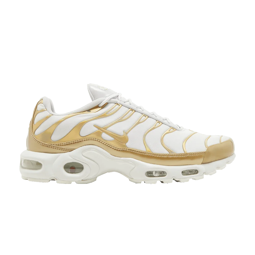 Кроссовки Nike Wmns Air Max Plus 'White Gold'