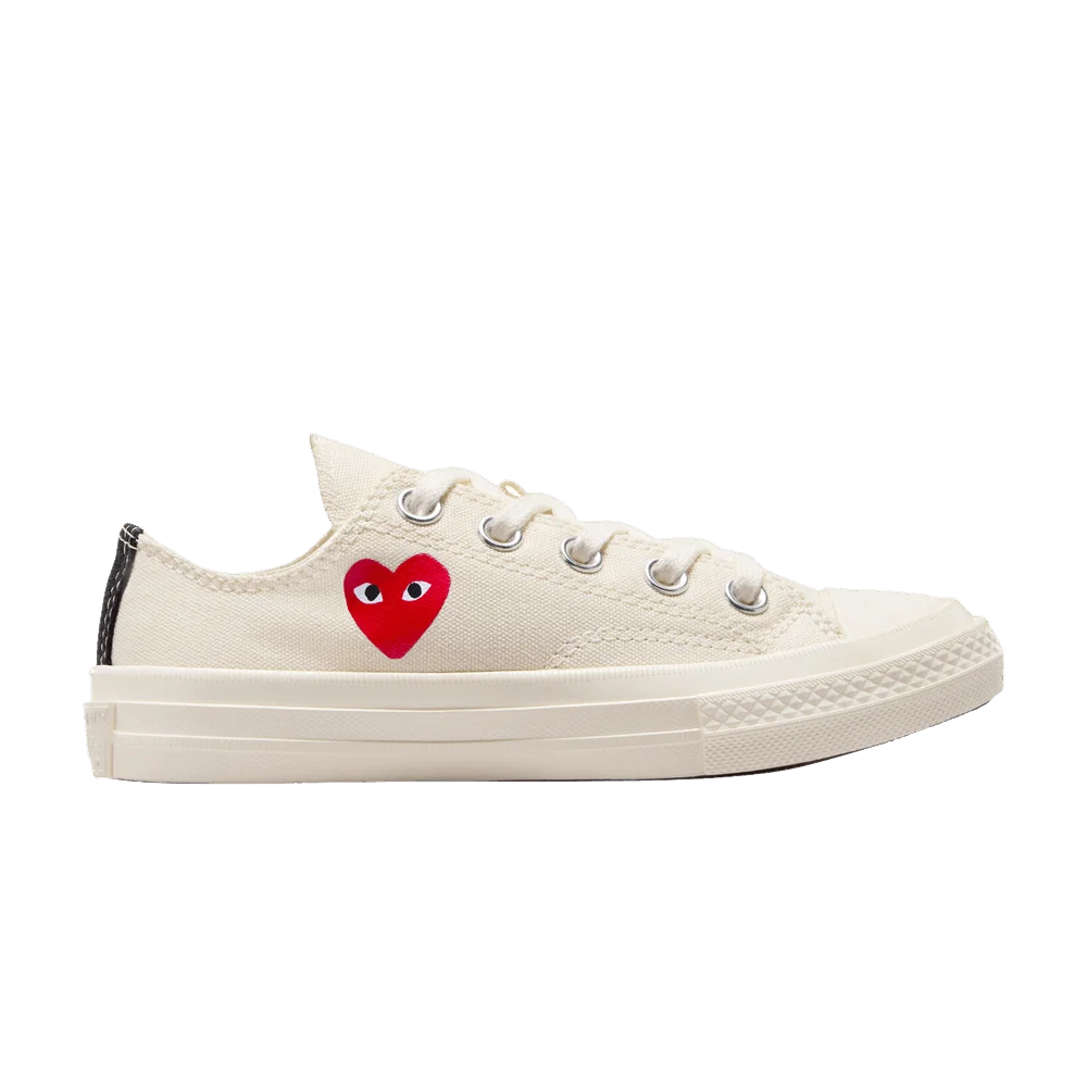 Кроссовки Comme des Garçons PLAY x Converse Chuck 70 Low PS 'Single Heart - Milk'