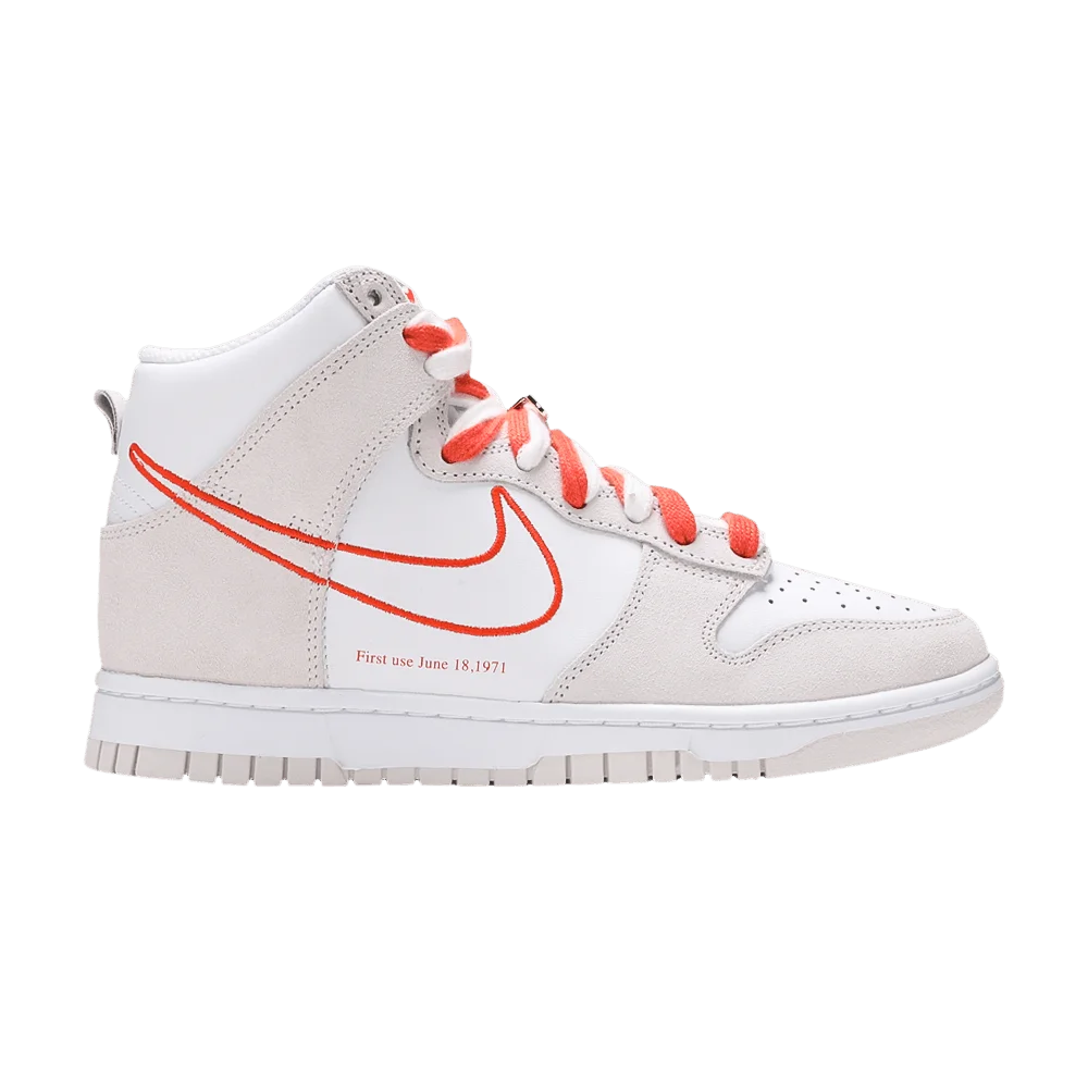 Кроссовки Nike Wmns Dunk High SE 'First Use Pack - White Orange'