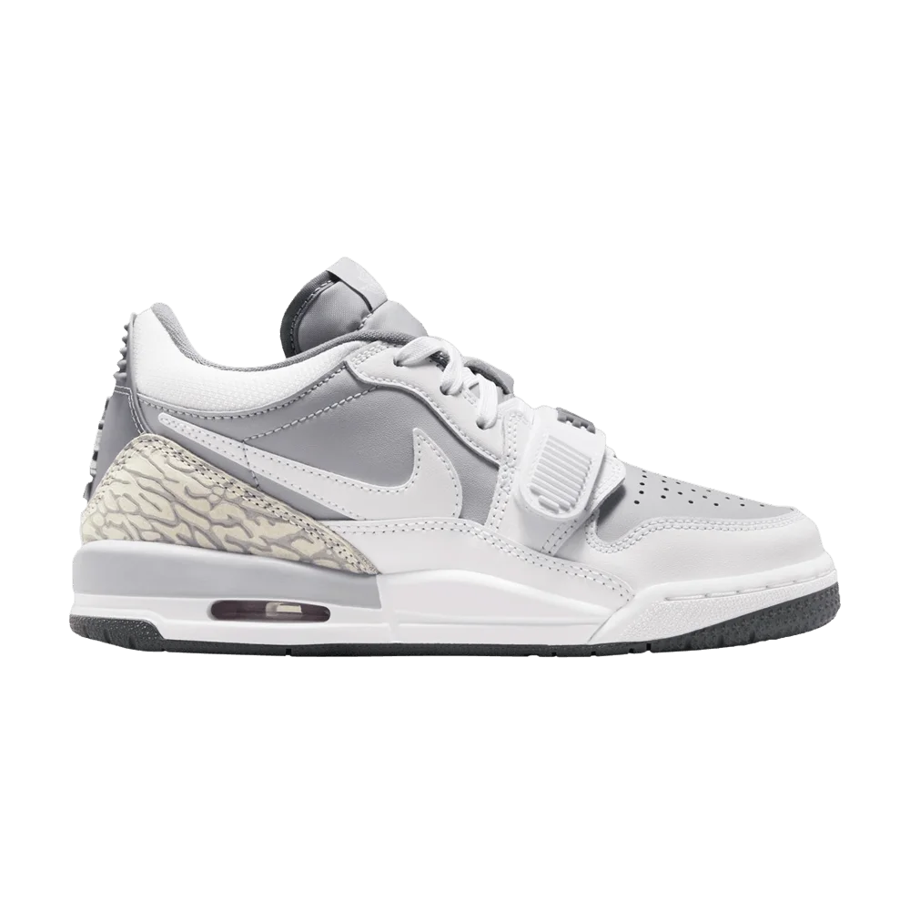 Кроссовки Air Jordan Legacy 312 Low GS 'Wolf Grey White Cool Grey'