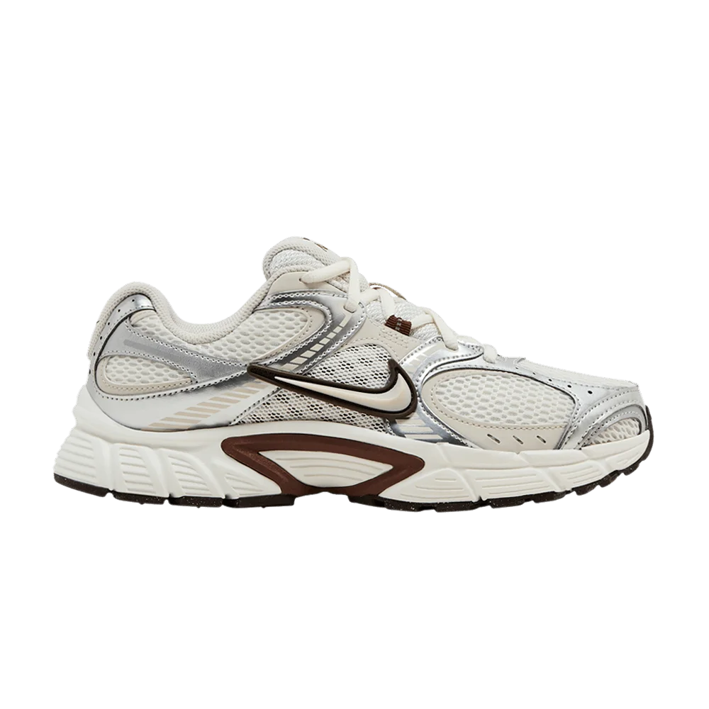 Кроссовки Nike Wmns V5 RNR 'Sail Fauna Brown'