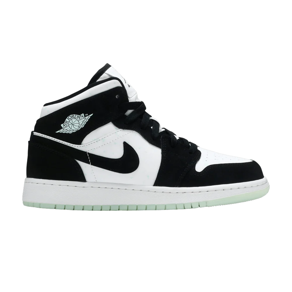 Кроссовки Air Jordan 1 Mid SE GS 'Glow in the Dark Panda'