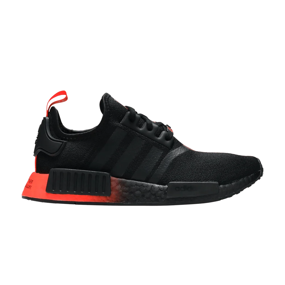 Кроссовки Star Wars x adidas NMD_R1 J 'Darth Vader'