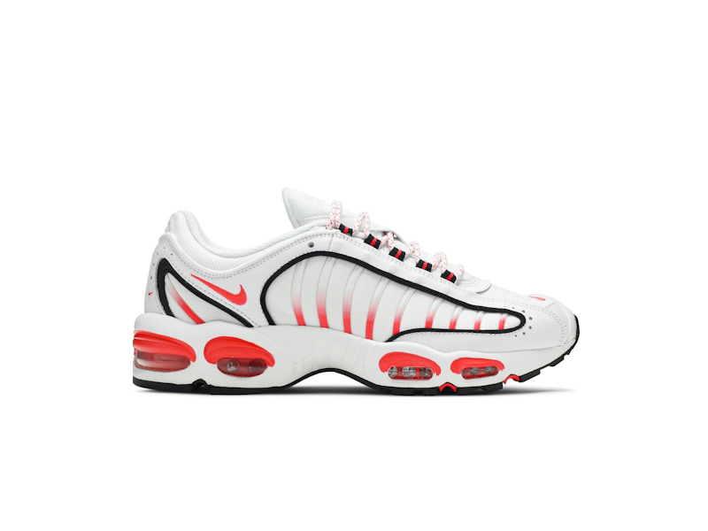 Кроссовки Nike Air Max Tailwind 4 SE 'White Flash Crimson'