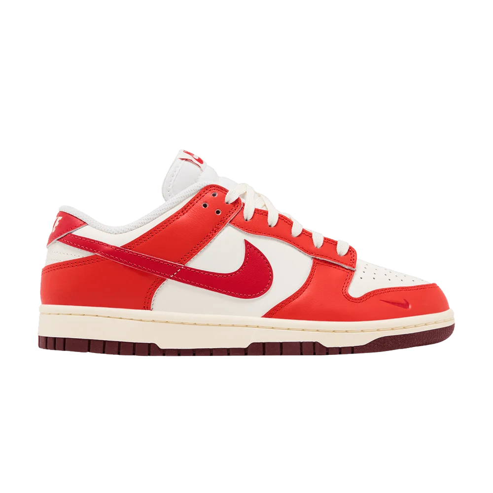 Кроссовки Nike Wmns Dunk Low 'Cosmic Clay'