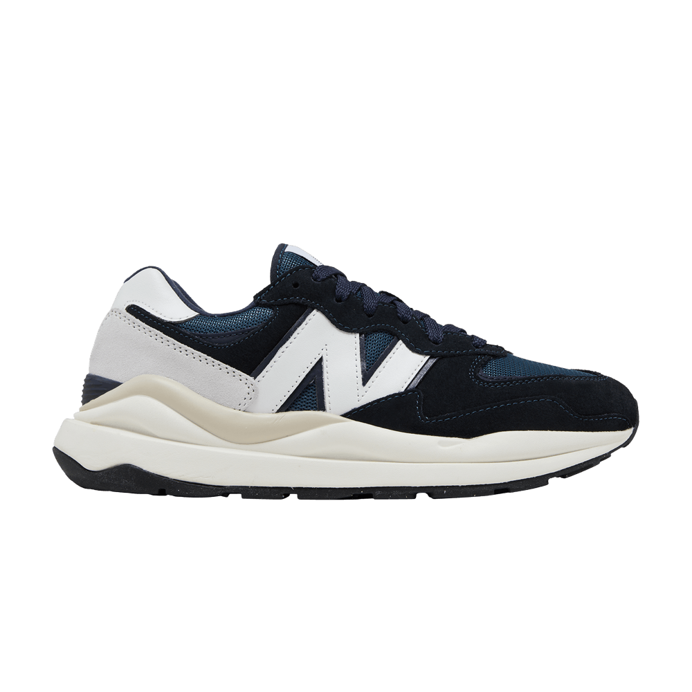 Кроссовки New Balance 57/40 'Black Sea Salt'