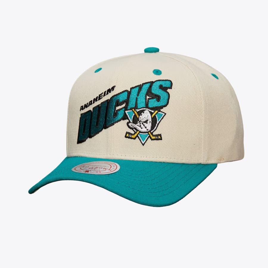 Бейсболка Mitchell & Ness Cream Anaheim Ducks Vintage Hockey Retro Type Pro Snapback Hat