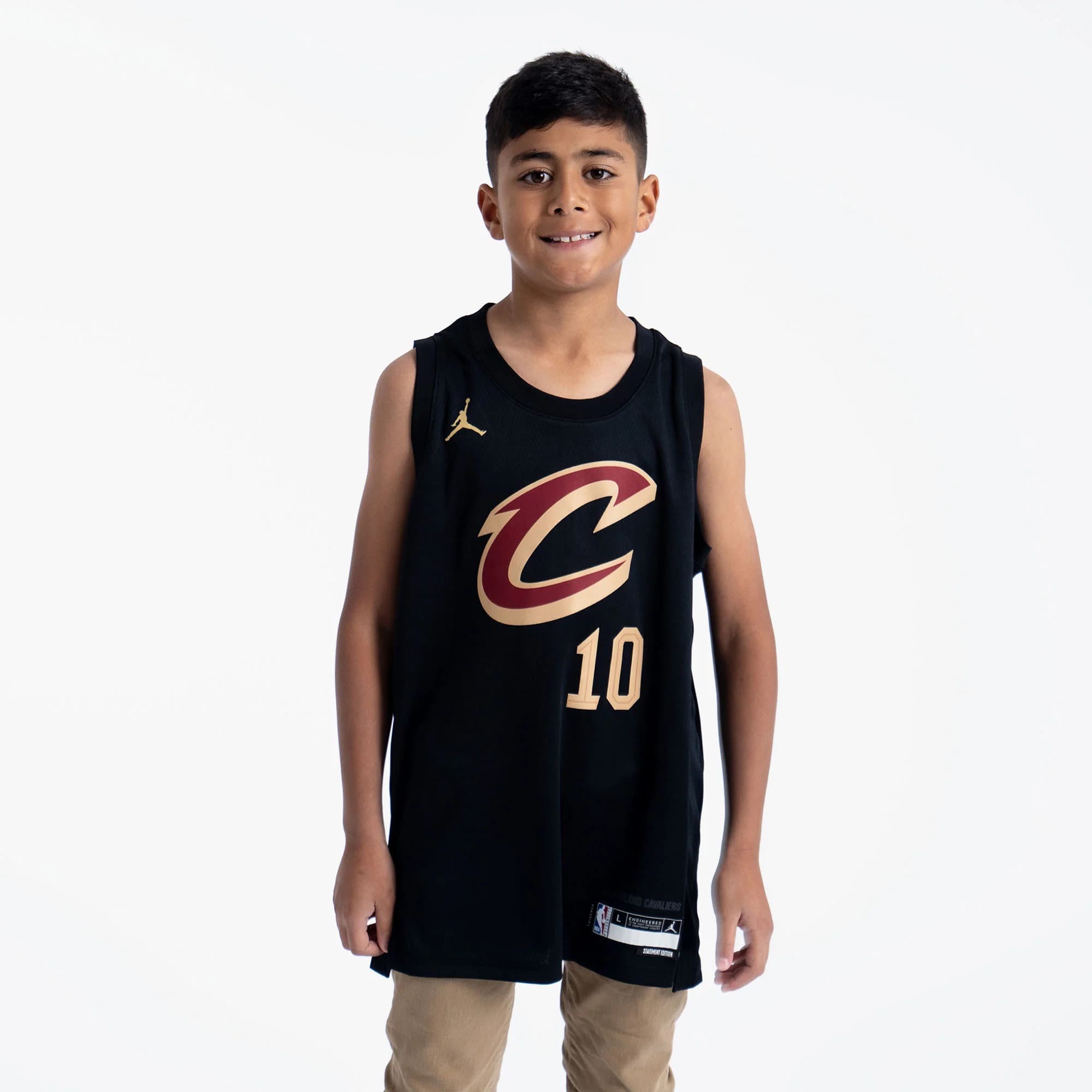 Баскетбольная джерси 2022-2023 Cleveland Cavaliers Darius Garland # 10 Youth NBA Swingman Statement Edition Black Jersey