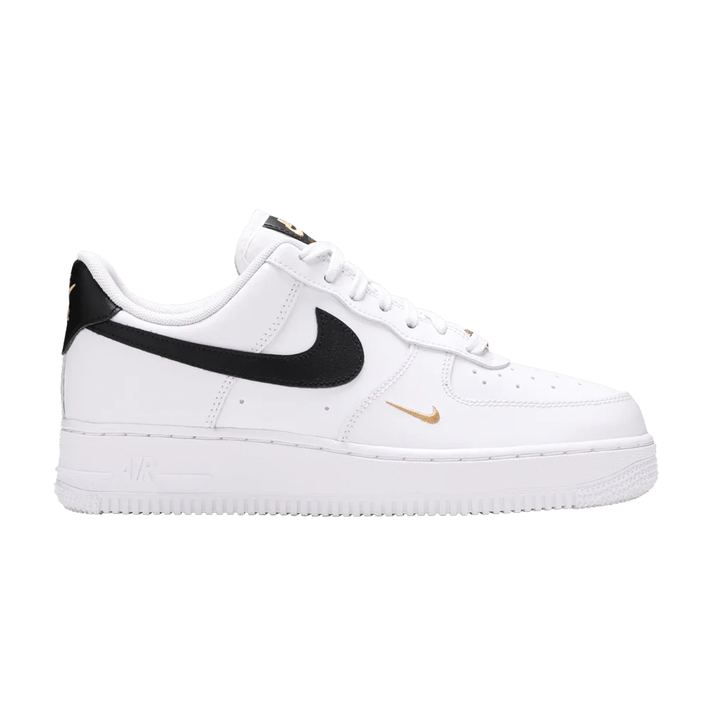 Кроссовки Nike Wmns Air Force 1 '07 Essential 'White Black'