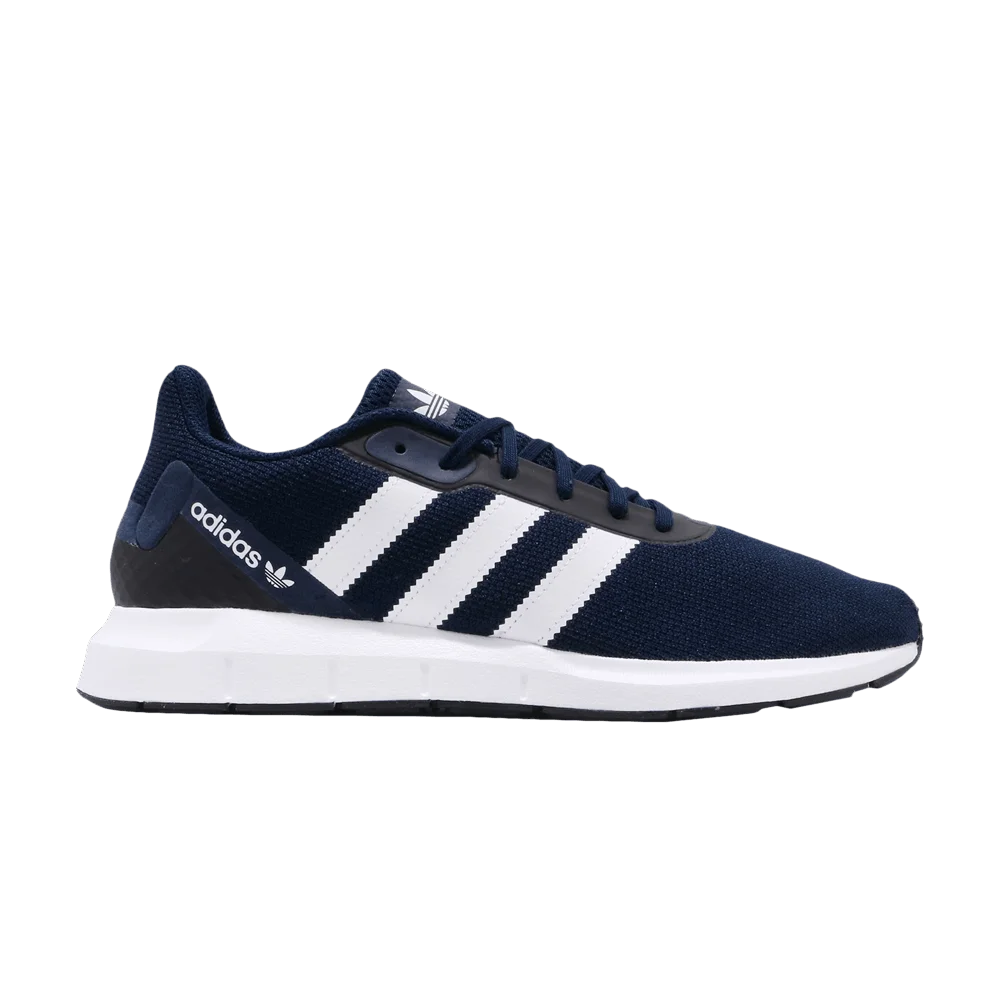 Кроссовки Adidas Swift Run RF 'Collegiate Navy'
