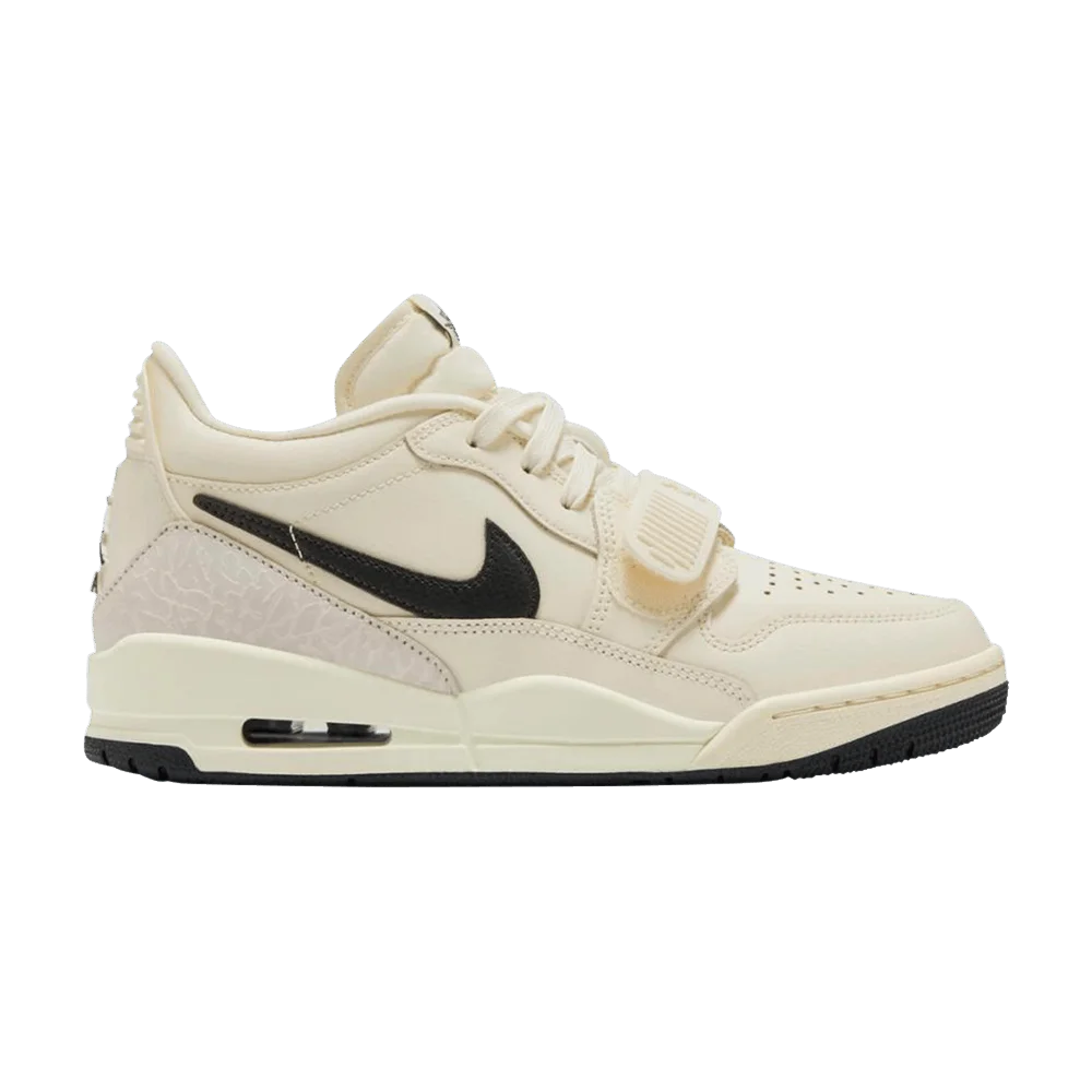 Кроссовки Wmns Air Jordan Legacy 312 Low 'Coconut Milk Black'