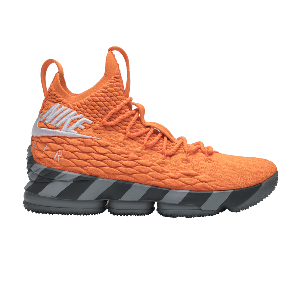 Кроссовки Nike LeBron 15 'Orange Box' PE