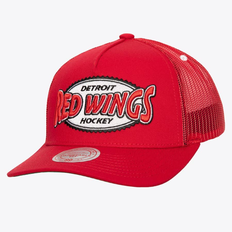 Бейсболка Mitchell & Ness Red Detroit Red Wings Team Seal Trucker Adjustable Hat