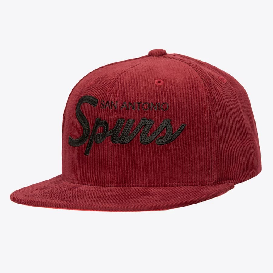 Бейсболка Mitchell & Ness Red San Antonio Spurs Corduroy Snapback Hat