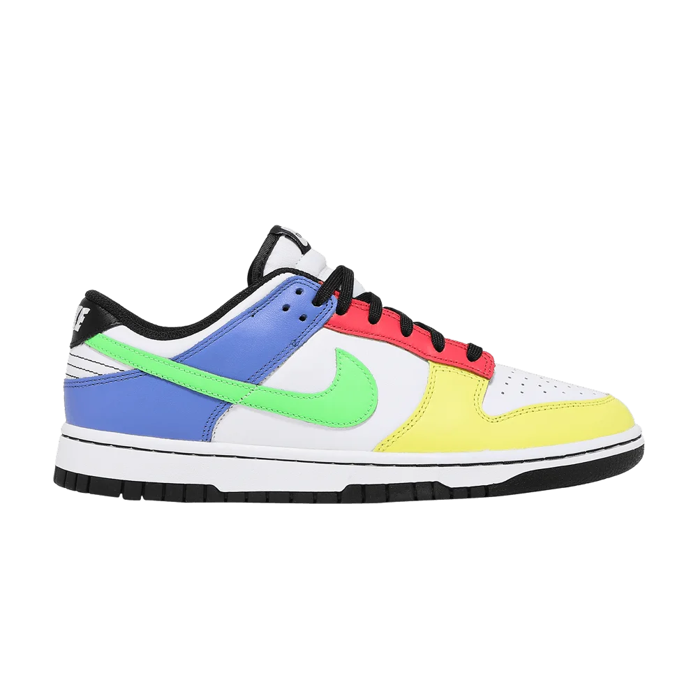 Кроссовки Nike Wmns Dunk Low 'Green Strike'