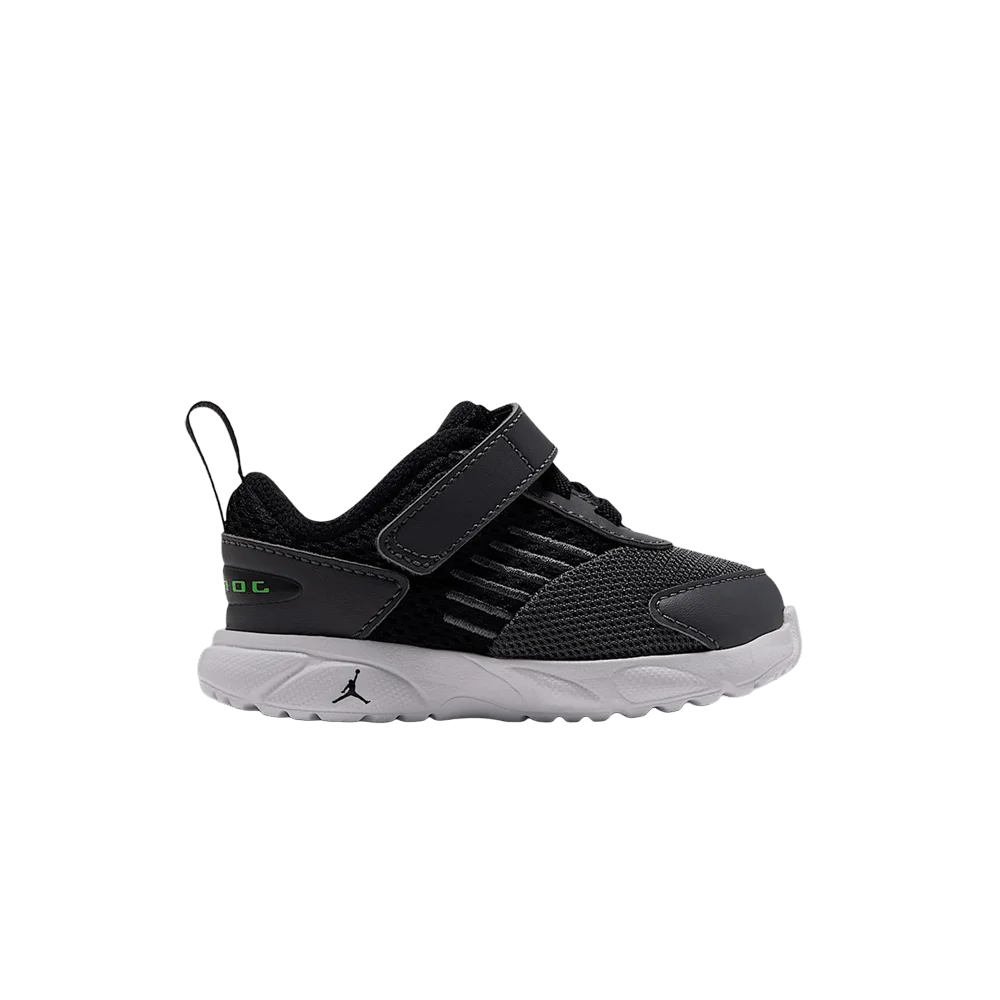 Кроссовки Air Jordan Trunner Flow TD 'Dark Grey Black White Scream Green'