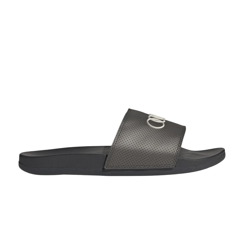 Тапочки Audi Revolut F1 x adidas Adilette Comfort Slide 'Black'