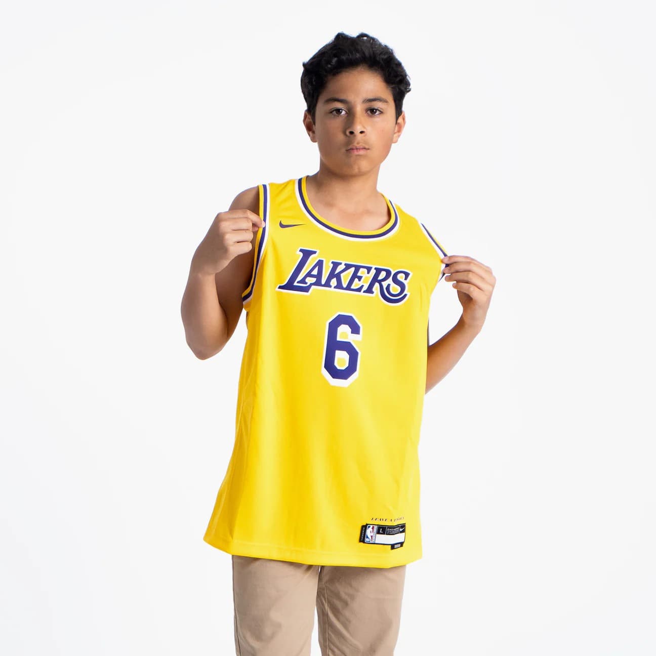Баскетбольная джерси 2022-23 Los Angeles Lakers LeBron James #23 Youth Swingman Icon Edition Yellow Jersey
