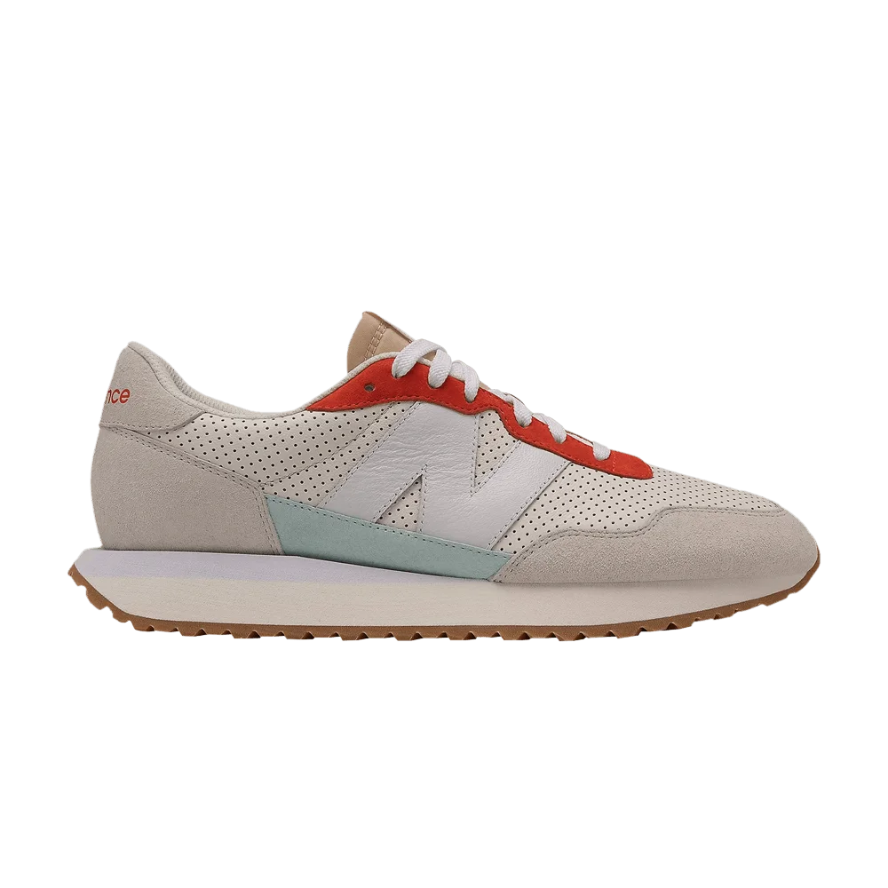 Кроссовки New Balance 237 'White Ghost Pepper'