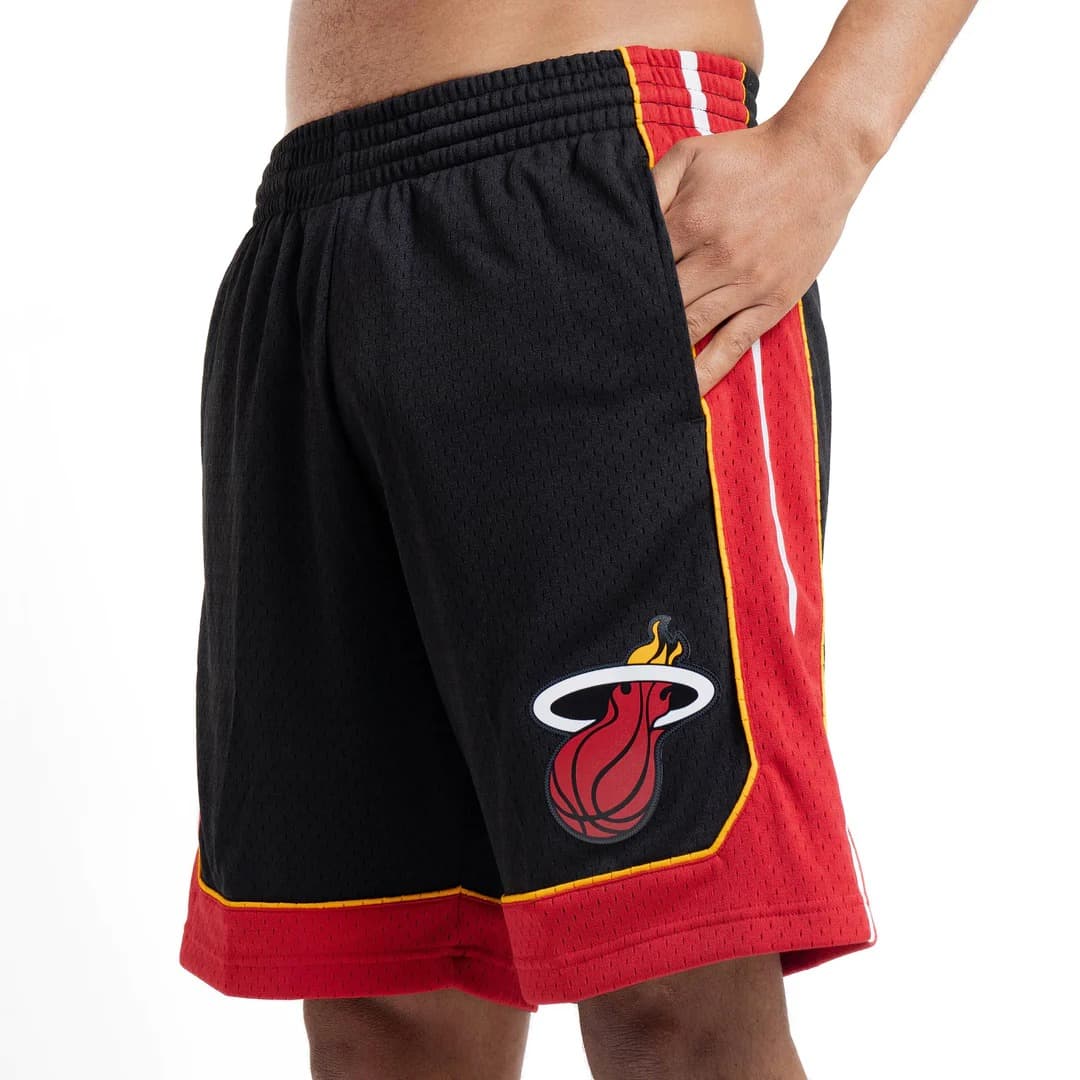 Спортивные шорты Mitchell & Ness Miami Heat 2012-13 Hardwood Classics Throwback Swingman NBA Shorts
