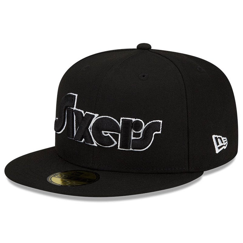 Кепка Men's New Era Black/White Philadelphia 76ers 2021/22 City Edition Official 59FIFTY Fitted Hat